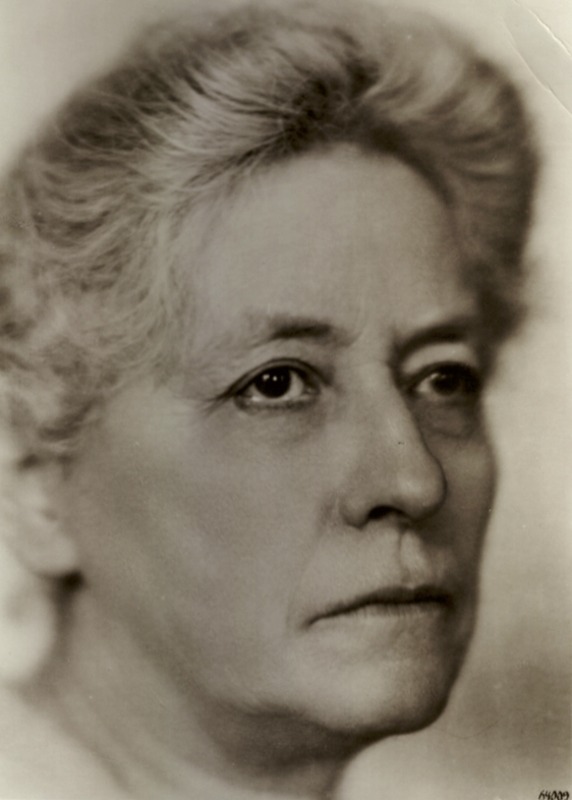 Adele Gerhard, Porträt