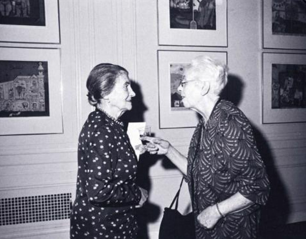 Gertrude Urzidil (left) with Ilse Blumenthal-Weiss at Goethe-Haus reception