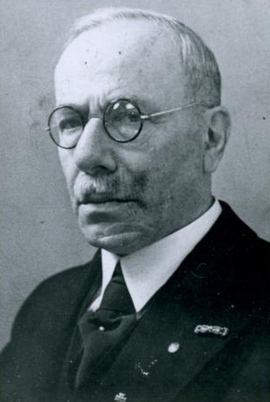 Max Naumann