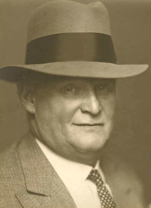Julius Urgiss, undatiertes Porträt